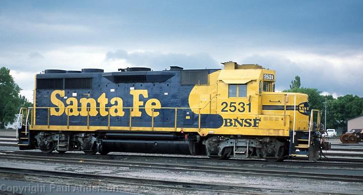 BNSF 2531 GP35.jpg